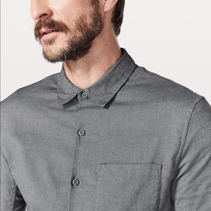 LuluLemon Men's All Town Buttondown XL